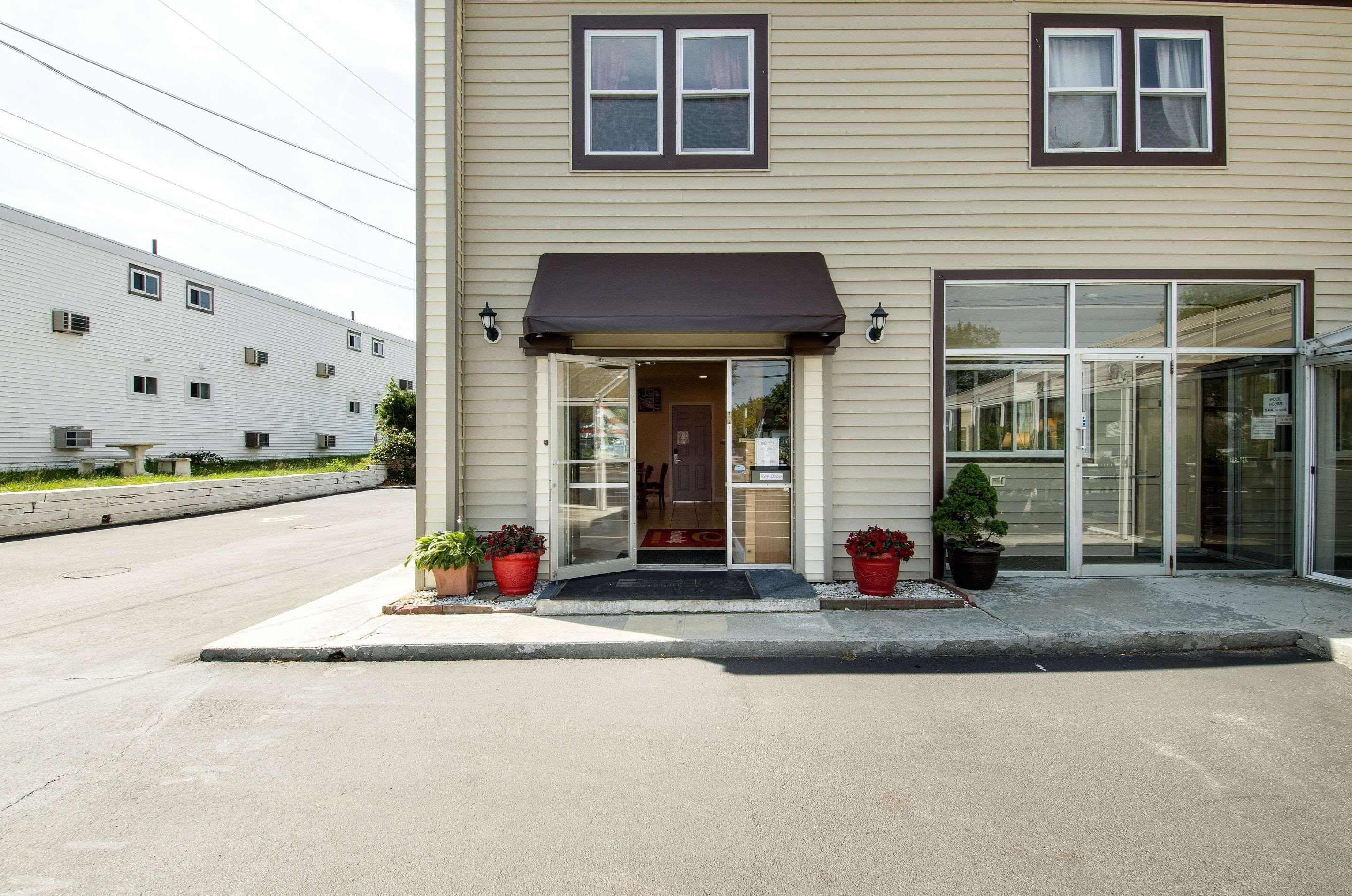 Econo Lodge By Choice - Cape Cod Уест Ярмут Екстериор снимка